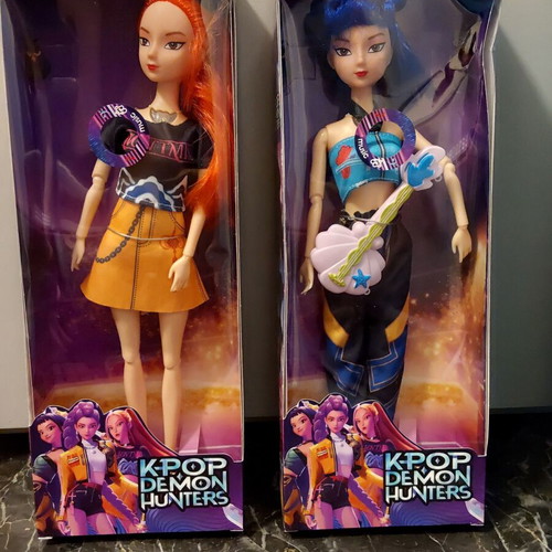 K-Pop Demon Hunters Collectible Dolls Mira & Zoe Set of 2 New