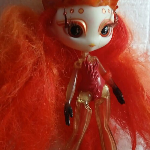 Novi Stars Ina Ferna Doll used collectible