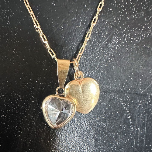 Vintage 14K gold necklace with two hearts