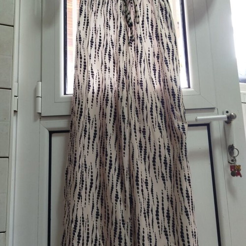 Shein jumpsuit like new with vertical stripes, black and beige