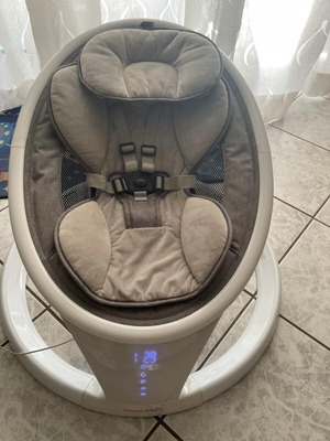 Munchkin Baby Swing like new without remote control
