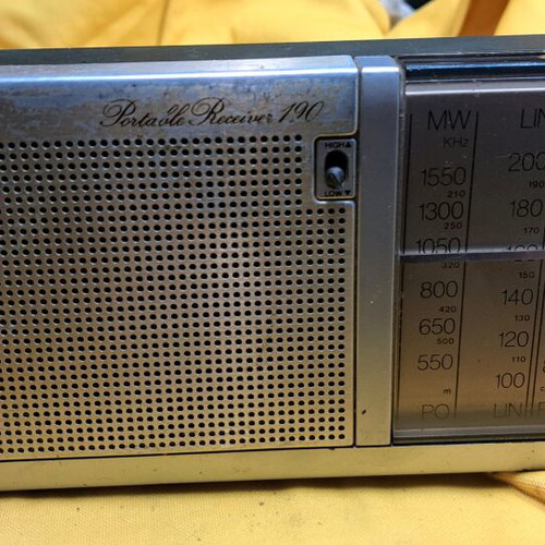 Philips 190 transistor radio used