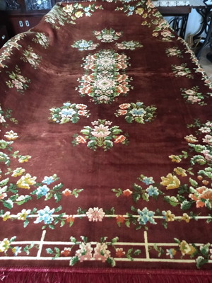 Vintage velvet tablecloth, length 232 cm and width 152 cm, like new