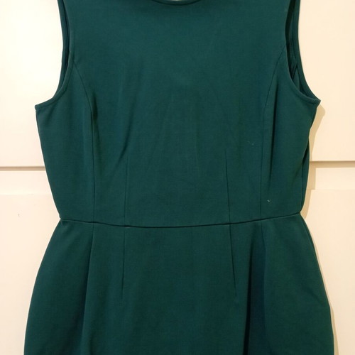 Women's blouse like new, medium size, green with zipper