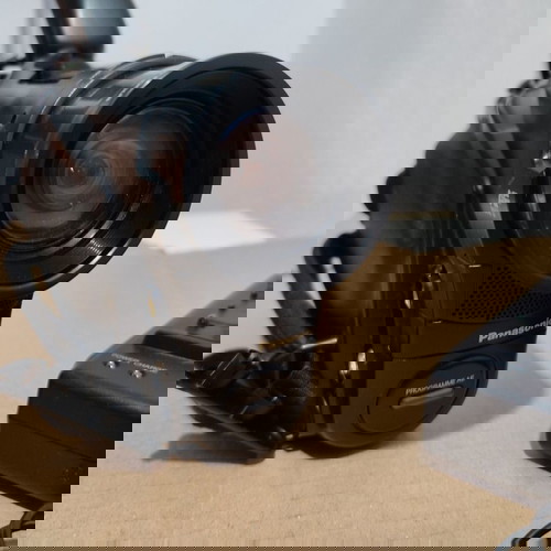 Κάμερα Panasonic Rx10eg μεταχειρισμένη, μη λειτουργική με φορτιστή