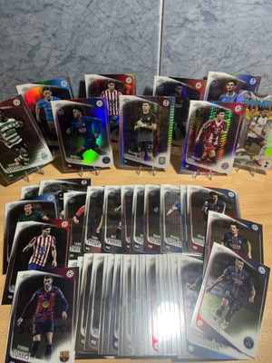 Topps Chrome UEFA Club Competitions 2025-26 πακέτο 70 καρτών