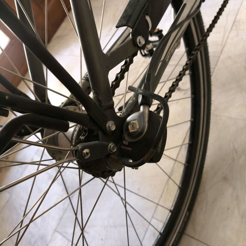 Cross city bicycle used, aluminum frame, 7 speeds, 28 inch wheels