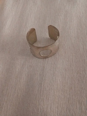 Silver handcuffs like new with design