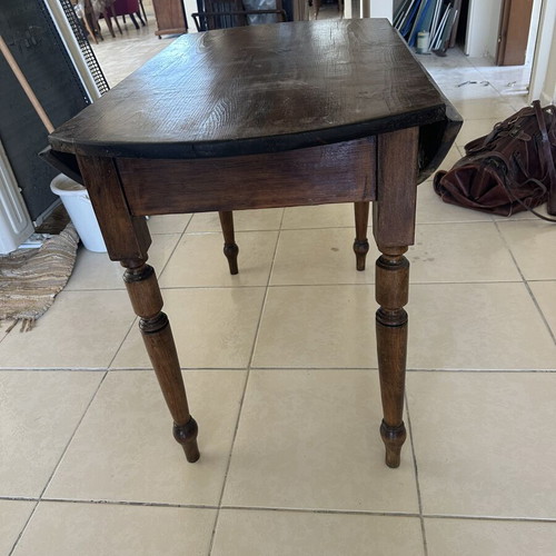 Antique folding kitchen table used, dimensions 1.02/1.04 x 0.77 m