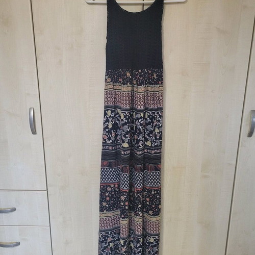 Dress Small size, knitted top, like new