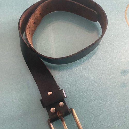 Leather belt used unisex brown with gold buckle