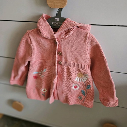 Knitted jacket 100% cotton for 12-18 months like new