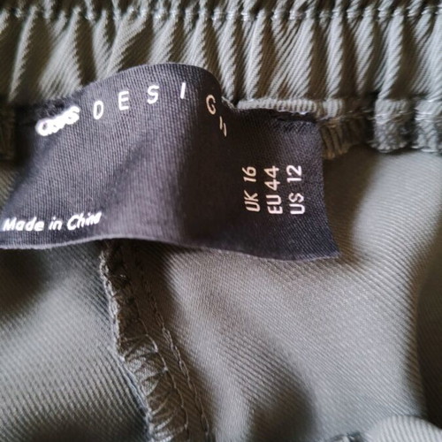 ASOS Design green loose sweatpants like new