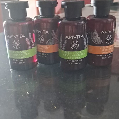 Apivita body care set like new