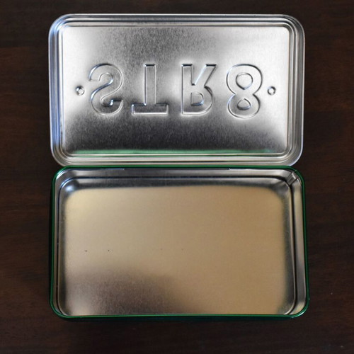 Green tin box like new
