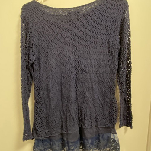 Embroidered women's loose blouse long sleeves size L used blue