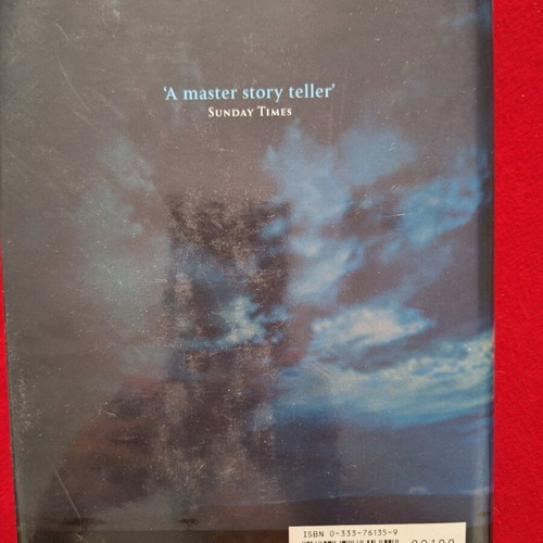 Blue Horizon Wilbur Smith hardcover like new, English novel