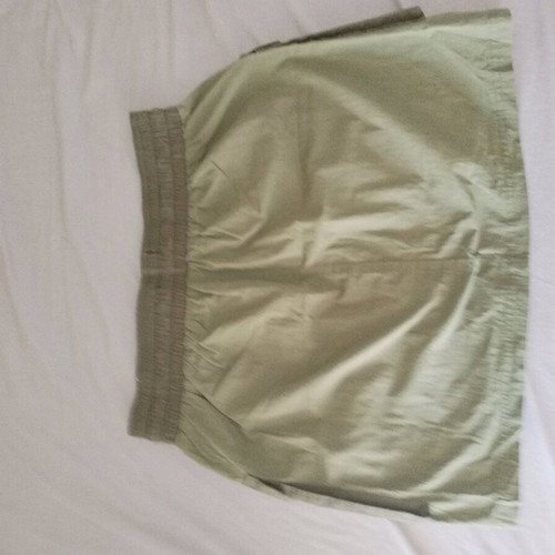 Mini cargo skirt Bershka green like new, size L