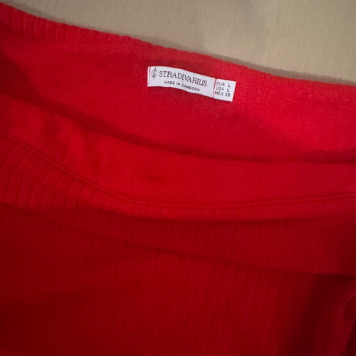 Stradivarious off-shoulder sweater red like new