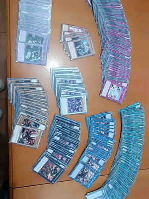 Yu-Gi-Oh cards 557 genuine like new