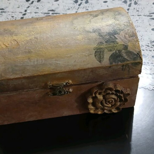 Wooden box like new, handmade