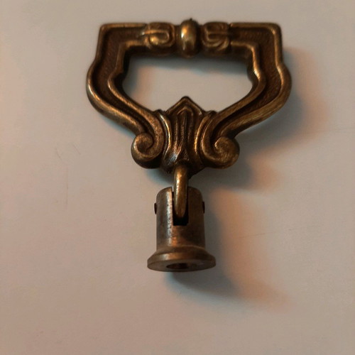 Vintage brass furniture knobs and keys like new