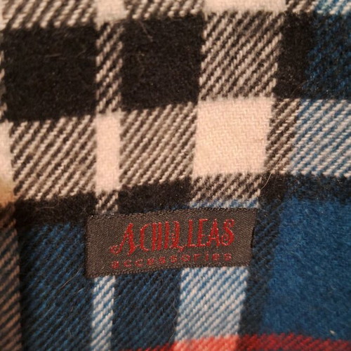 Scarf like new condition