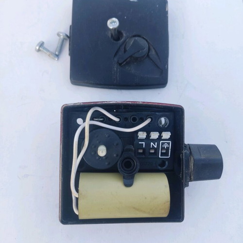 Electronic part from Grundfos circulator used, fully functional