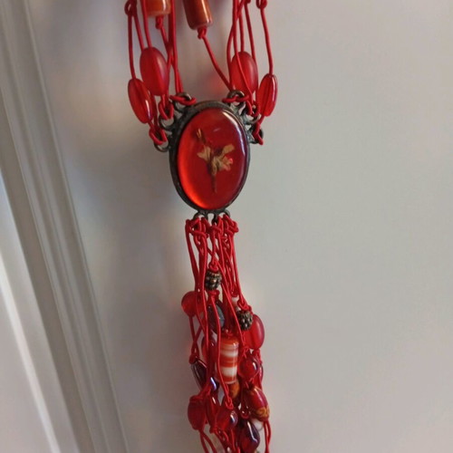 Necklace with red stone like new