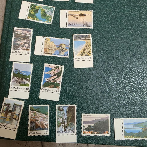 Complete sets of mint stamps 1978-1982, new