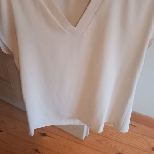 Women's blouse like new, beige, size M