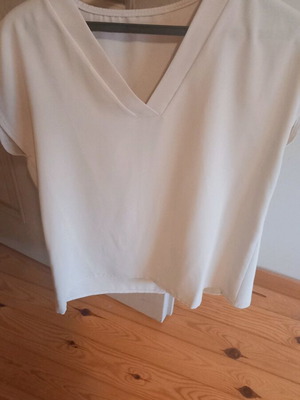 Women's blouse like new, beige, size M