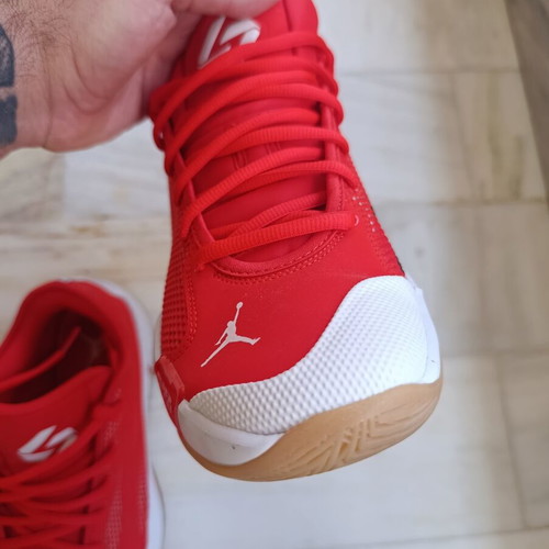 Jordan Luka 77 athletic shoes like brand new, red, size 44.5