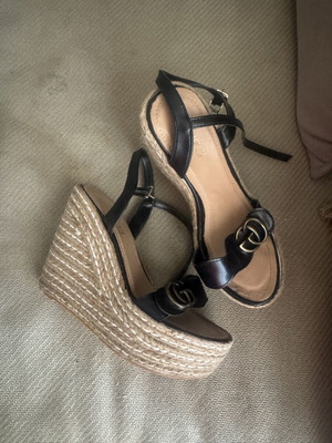 Gucci platform shoes size 38 used, black