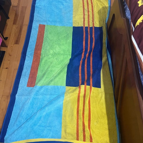 Beach towel large size like new