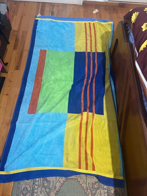 Beach towel large size like new
