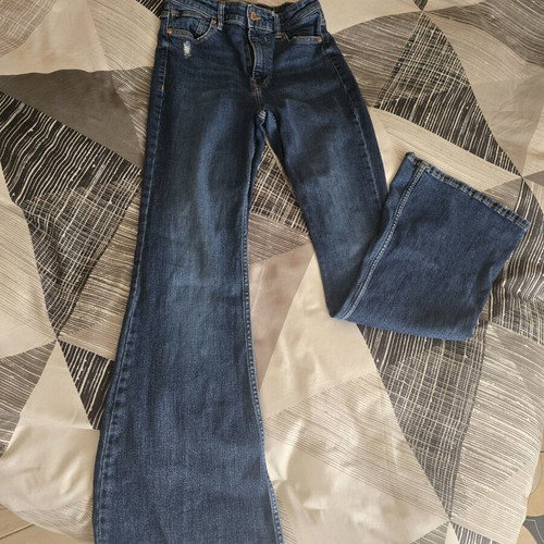 Bershka blue flare jeans like new, size M