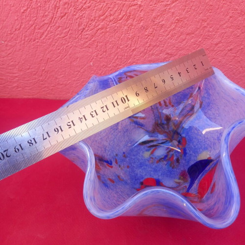 Glass bowl