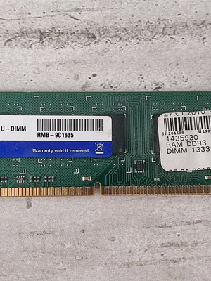 ADATA 2GB DDR3 used