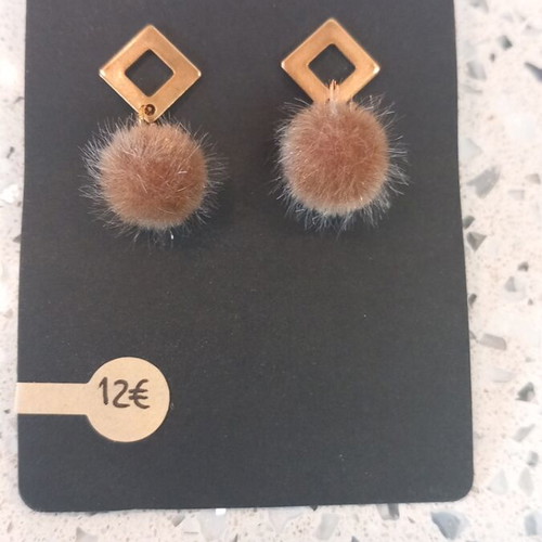 Stainless steel earrings with furry element new, brown and gold