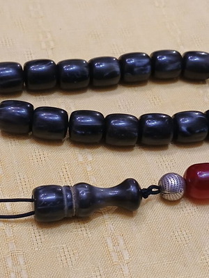 Mastic Worry Beads used with 17 beads and silver bead