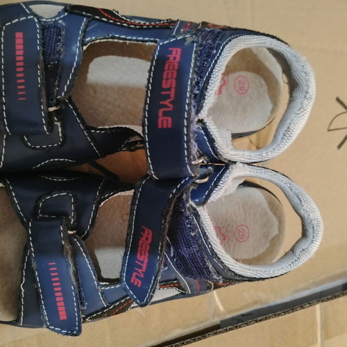 Children's sandals used, size 29, blue