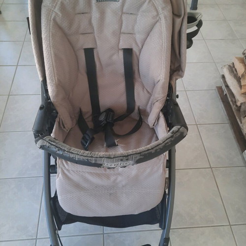 Peg Perego Book S stroller used with reversible seat