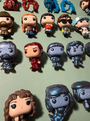 Stranger Things Funko Pop complete set new