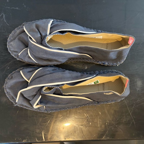 Havaianas flat shoes like new, size 39, blue
