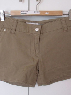 Shorts like new, size S-M, brown