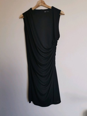 Zara dress with ruching new, size XL, black