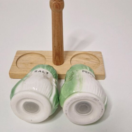Vintage salt and pepper set with wooden base new, 5 sets