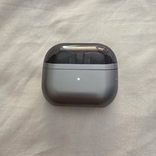 Samsung Buds 3 Pro like new