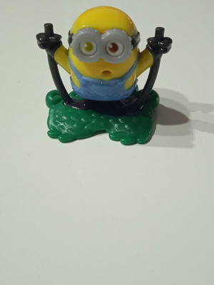 Minion Kinder figure like new, 2.5 cm
